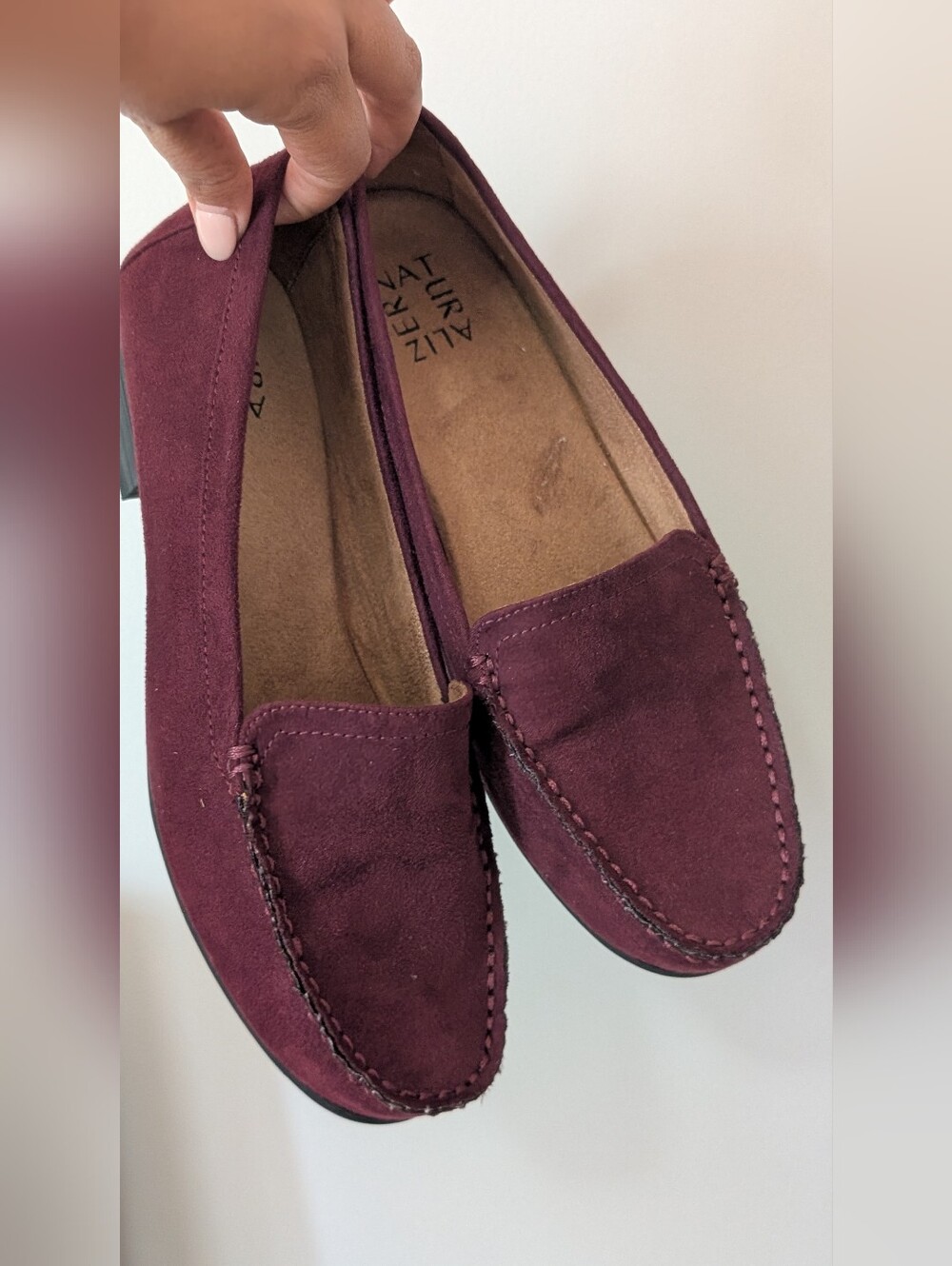 Naturalizer Women's Suede Loafers in Burgundy